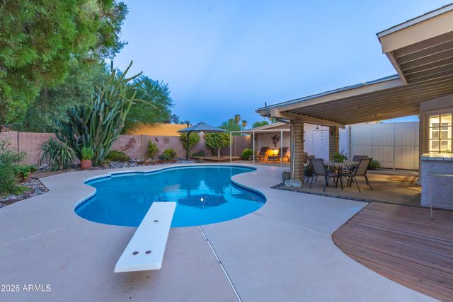 3024 W DESERT COVE Avenue, Phoenix, AZ 85029