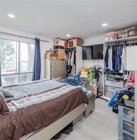 2803 S Fairview C, Santa Ana, CA 92704