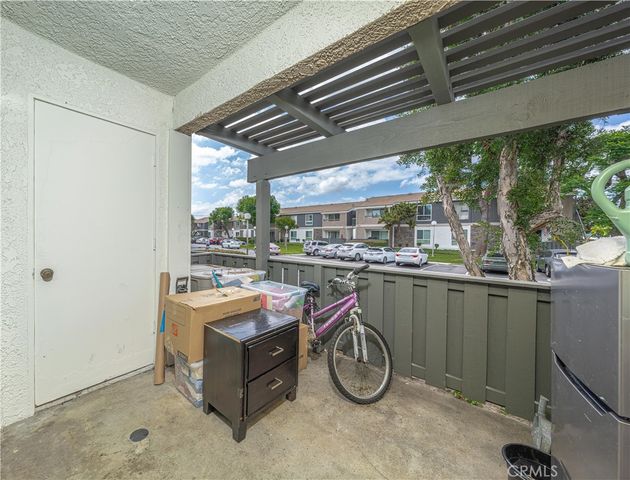 2803 S Fairview C, Santa Ana, CA 92704