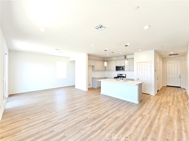 20154 Patchfield Drive, Riverside, CA 92507