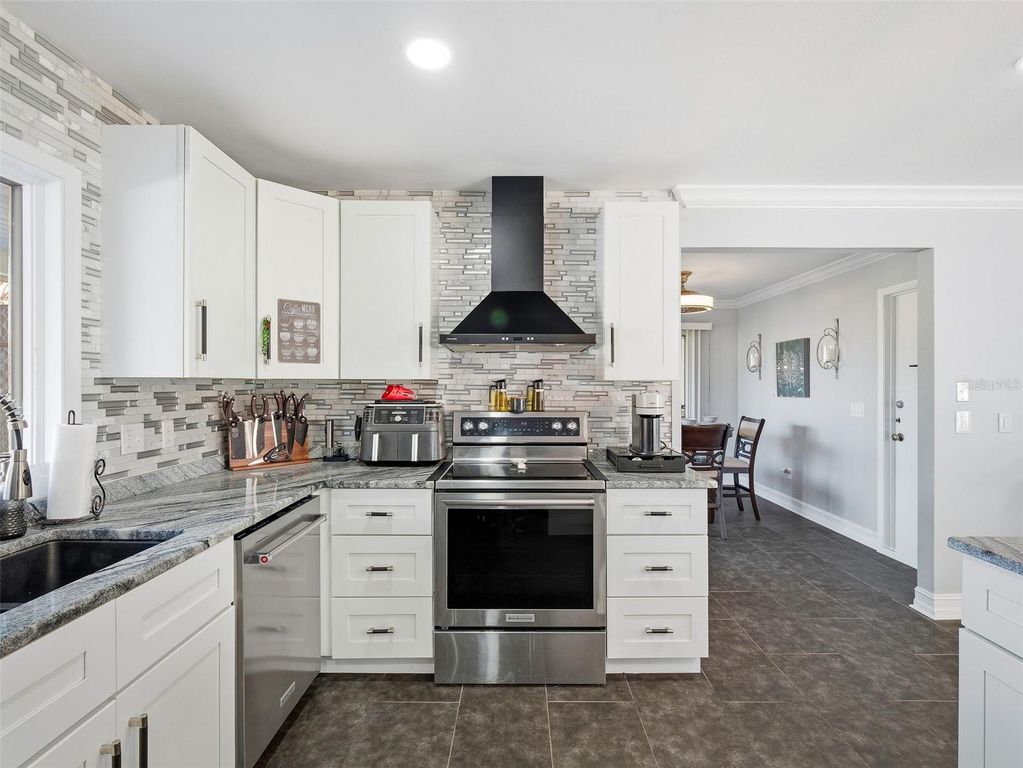 Image 25 of property listing at 1083 BUTTON BUSH PLACE, New Smyrna Beach, FL 32168