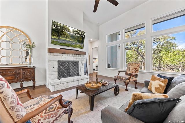 117 Alondra Ln, Spring Branch, TX 78070