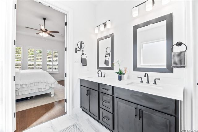 117 Alondra Ln, Spring Branch, TX 78070