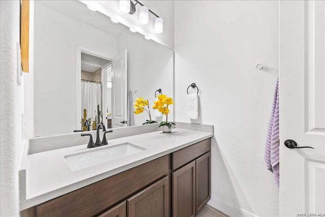 117 Alondra Ln, Spring Branch, TX 78070