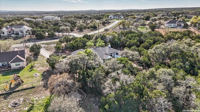 117 Alondra Ln, Spring Branch, TX 78070