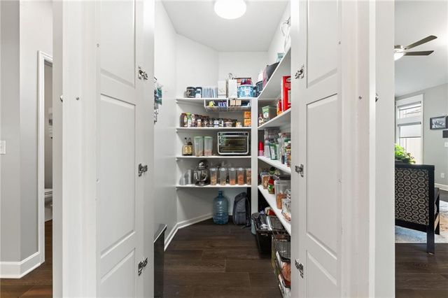 8425 Laramie Street, De Soto, KS 66018