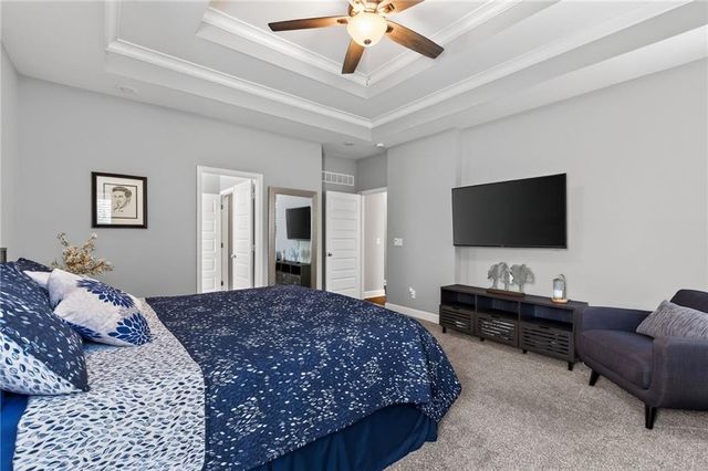 8425 Laramie Street, De Soto, KS 66018