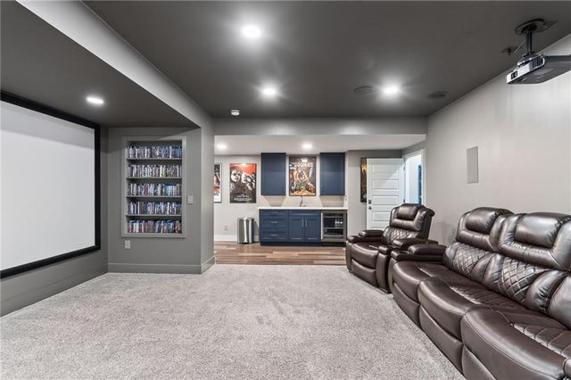 8425 Laramie Street, De Soto, KS 66018
