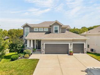 8425 Laramie Street, De Soto, KS 66018