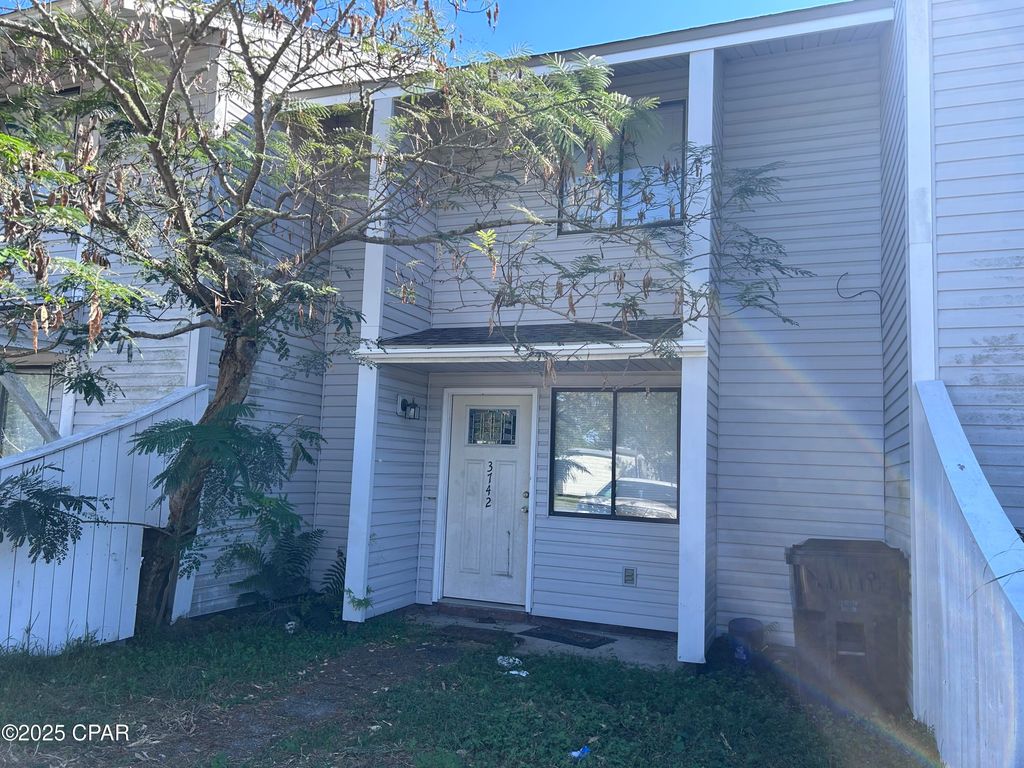 3738 E 9th Street, Panama City, FL 32401