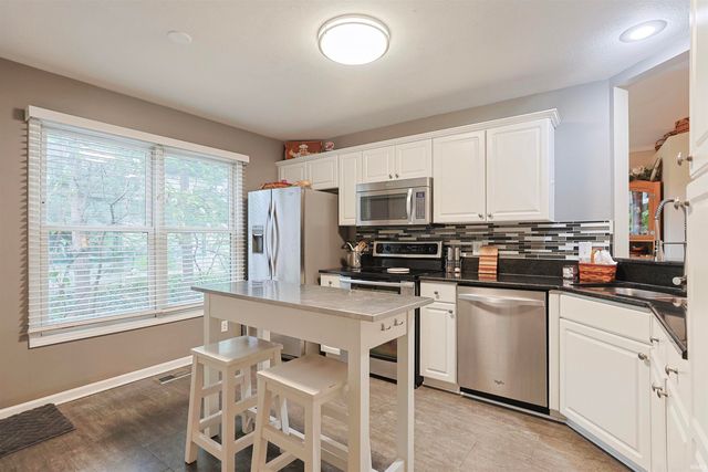 1353 Bridge Water Way Drive D 7, Mishawaka, IN 46545