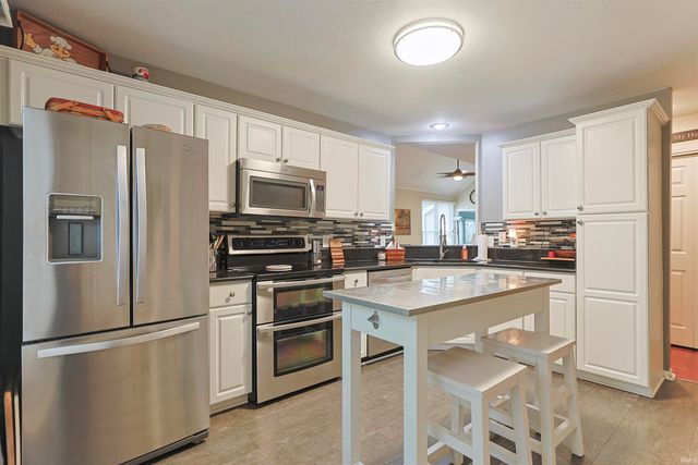1353 Bridge Water Way Drive D 7, Mishawaka, IN 46545