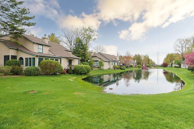 1353 Bridge Water Way Drive D 7, Mishawaka, IN 46545