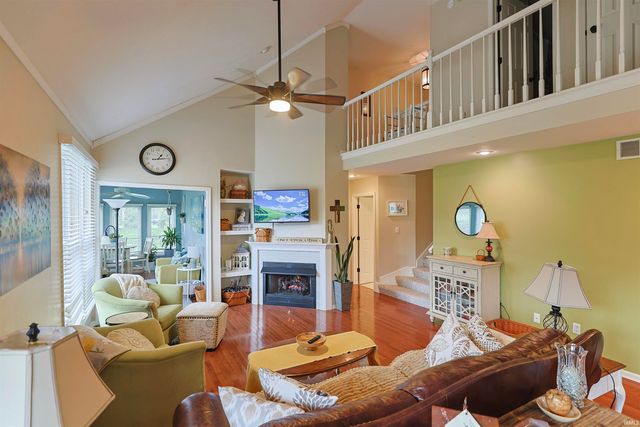 1353 Bridge Water Way Drive D 7, Mishawaka, IN 46545