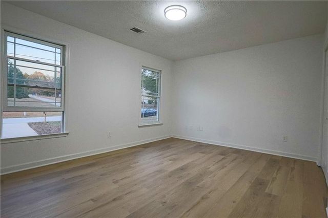 491 Glen Terrace N Road, Auburn, GA 30011