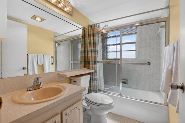 116 Preston C, Boca Raton, FL 33434