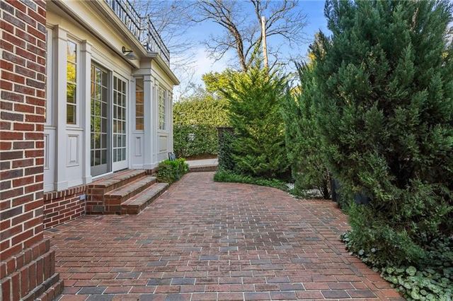 1105 Lullwater Road, Atlanta, GA 30307