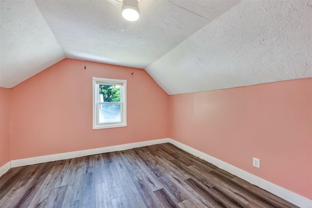 1451 Barclay Street, Muskegon, MI 49441