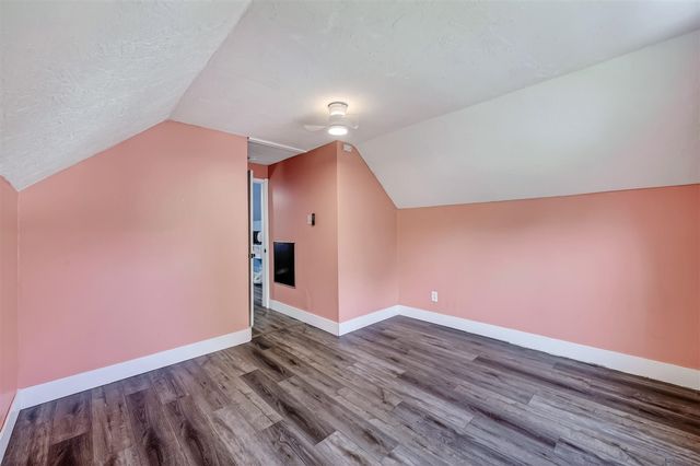 1451 Barclay Street, Muskegon, MI 49441