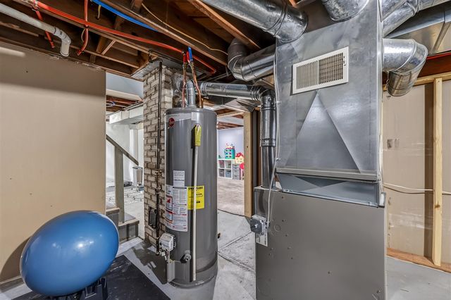 1451 Barclay Street, Muskegon, MI 49441