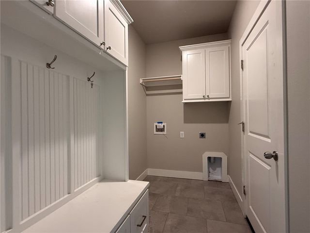 956 Sugar Pine Street, Tontitown, AR 72762