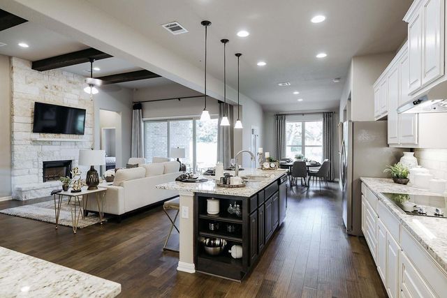 118 Double Eagle Ranch DR, Cedar Creek, TX 78612