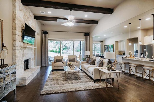 118 Double Eagle Ranch DR, Cedar Creek, TX 78612