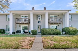 1402 Camp Road Apt 8a, Charleston, SC 29412