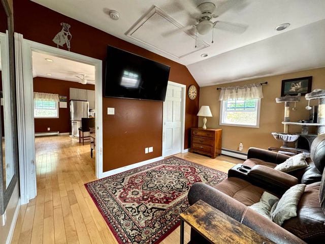 29 Lee Avenue, Manchester, NH 03109
