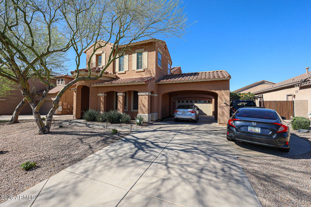 8888 W Rosewood Hills, Peoria, AZ 85383 — exterior