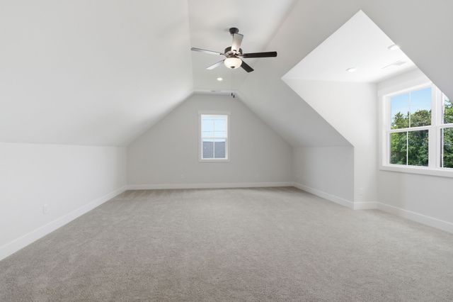 5855 Fisher Grove Rd, Greenbrier, TN 37073