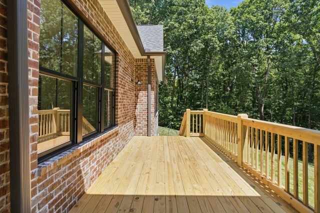5855 Fisher Grove Rd, Greenbrier, TN 37073