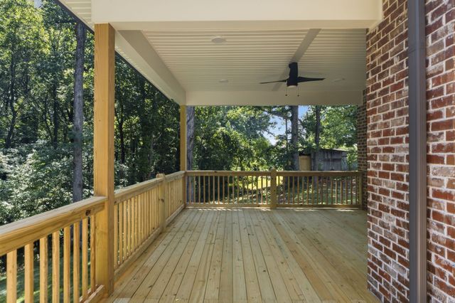 5855 Fisher Grove Rd, Greenbrier, TN 37073