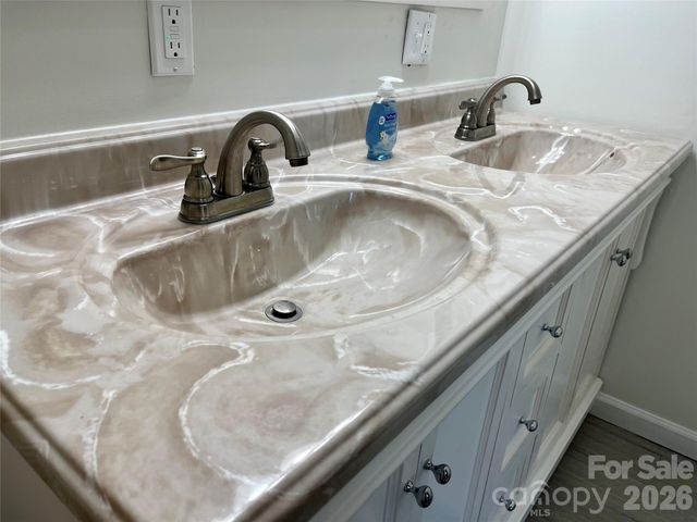 255 Gateway Drive 5, Lake Lure, NC 28746