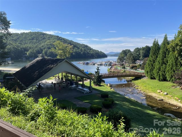 255 Gateway Drive 5, Lake Lure, NC 28746