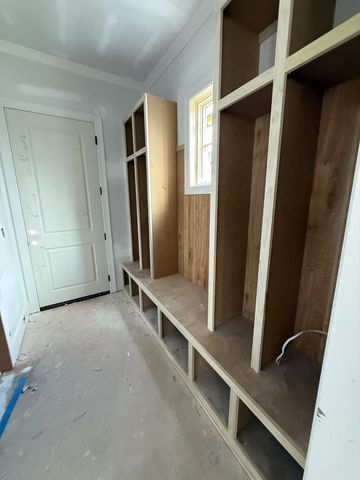 1131 Maplehurst Ln, Nashville, TN 37204