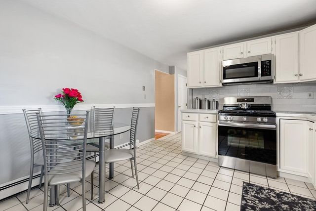 19 Altoona Rd, Dedham, MA 02026