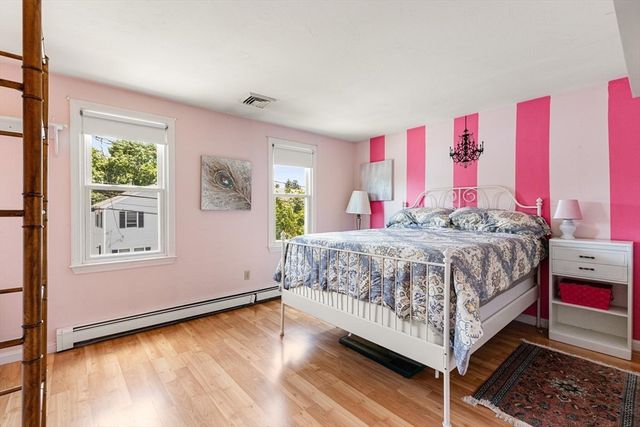 19 Altoona Rd, Dedham, MA 02026