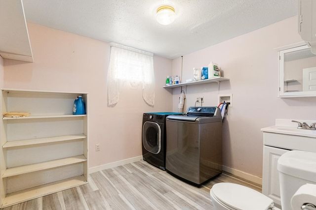 19 Altoona Rd, Dedham, MA 02026