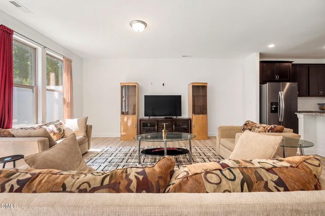 2069 Maggie Valley Drive, Apex, NC 27502