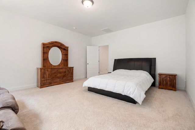2069 Maggie Valley Drive, Apex, NC 27502