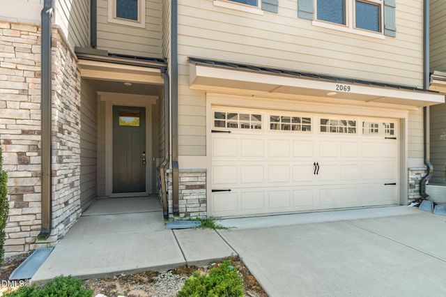 2069 Maggie Valley Drive, Apex, NC 27502