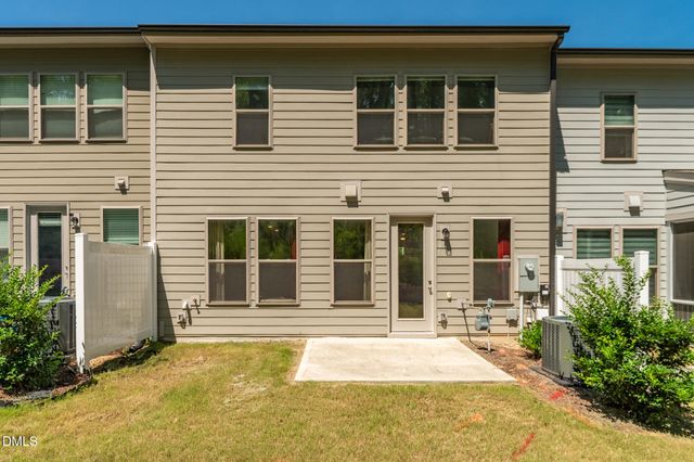 2069 Maggie Valley Drive, Apex, NC 27502