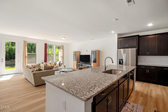 2069 Maggie Valley Drive, Apex, NC 27502