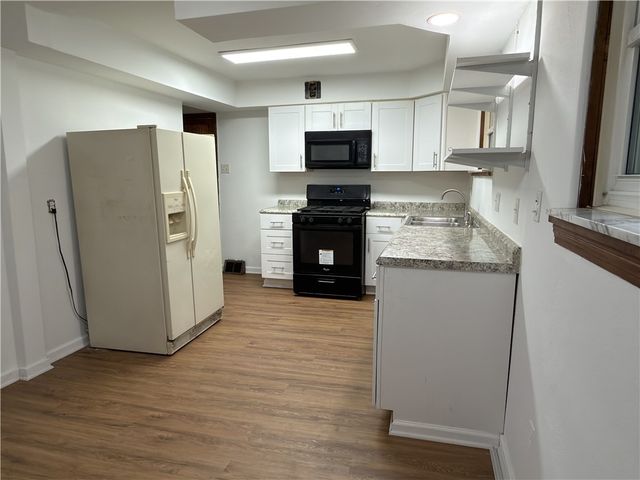 3474 Webster Ave, Schenley Heights, PA 15219