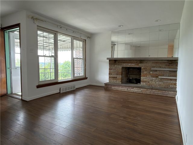 3474 Webster Ave, Schenley Heights, PA 15219