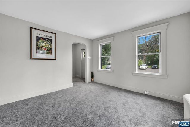 9 Byrne Street, Hackensack, NJ 07601