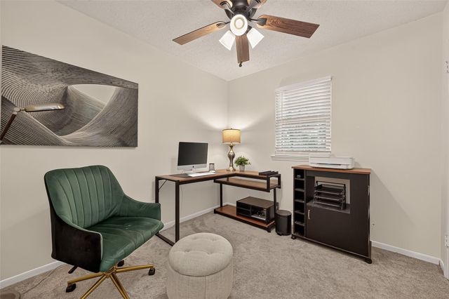 9 Arlington Street, Conroe, TX 77301