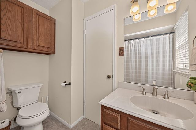 9 Arlington Street, Conroe, TX 77301