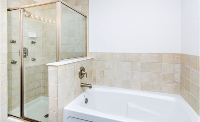 10S449 Carrington Circle, Burr Ridge, IL 60527